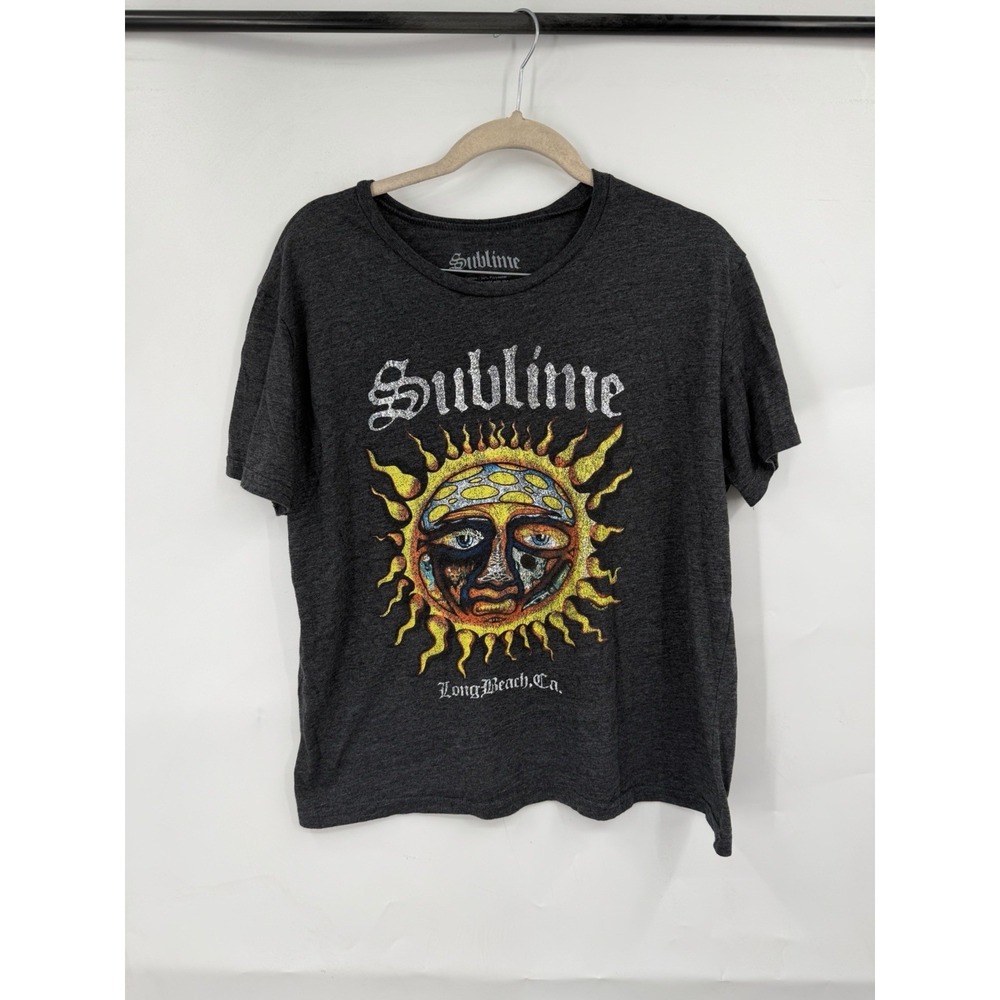 Sublime T-Shirt Women Sz Large Long Beach, CA Graphic Tee 90's Alt Sun Ska Rock